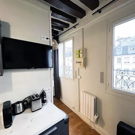 164 - Charming In Center Of