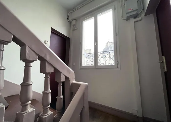 164 - Charming In Center Of