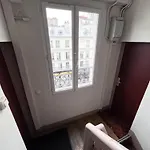 164 - Charming In Center Of * Παρίσι